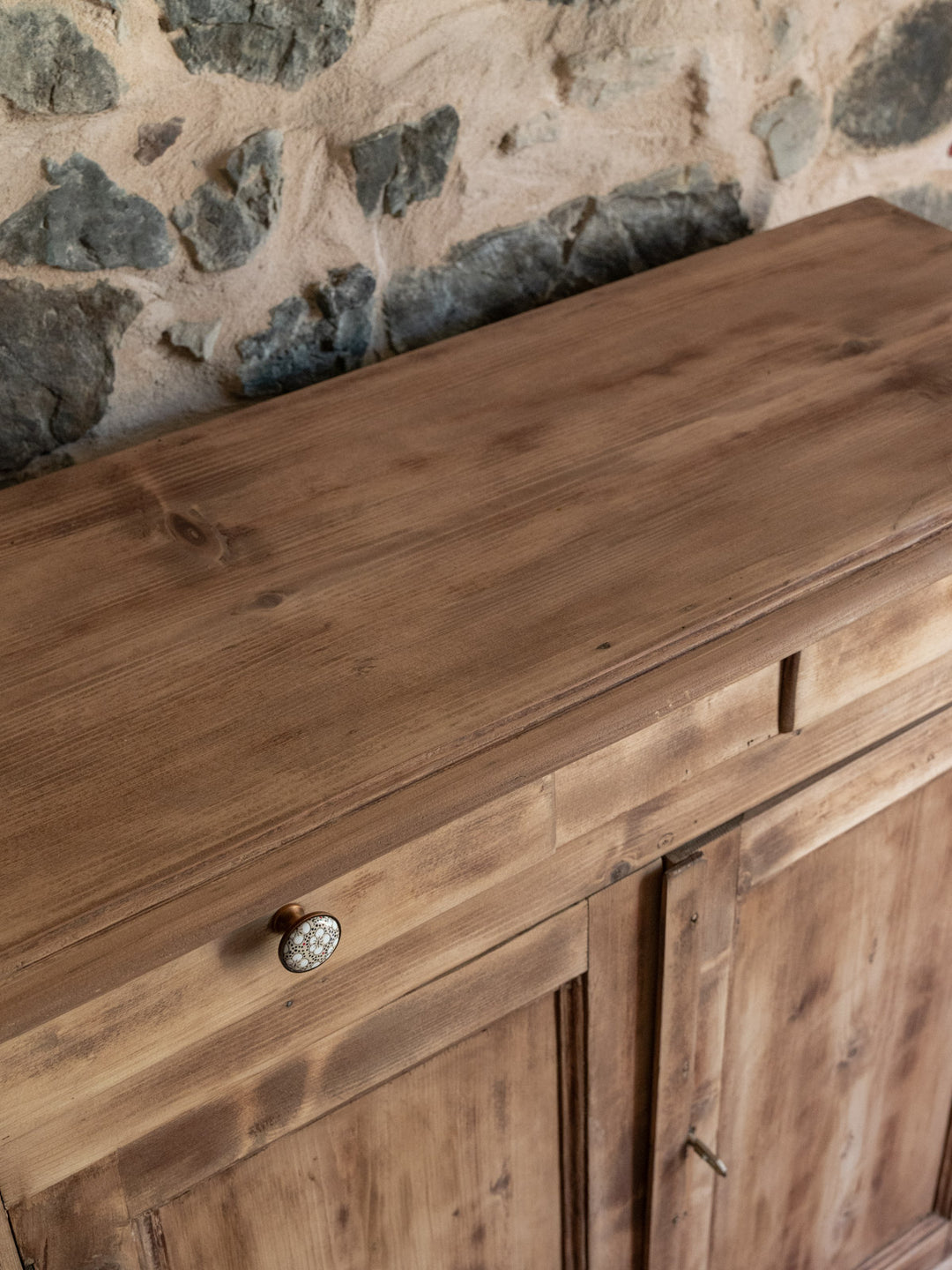 gilbert-buffet-bois-1546-14