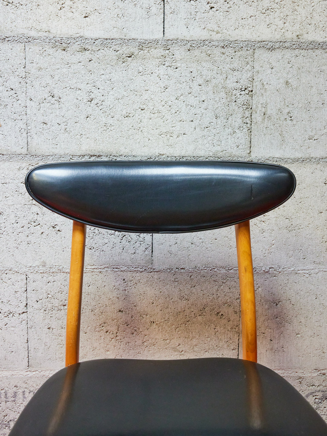 alma-chaise-skaï-1626-5