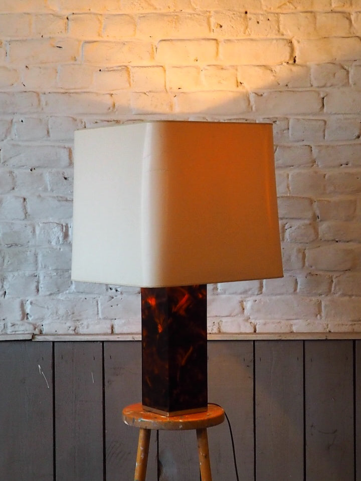 julia-lampe-à-poser-plexiglass-630-3