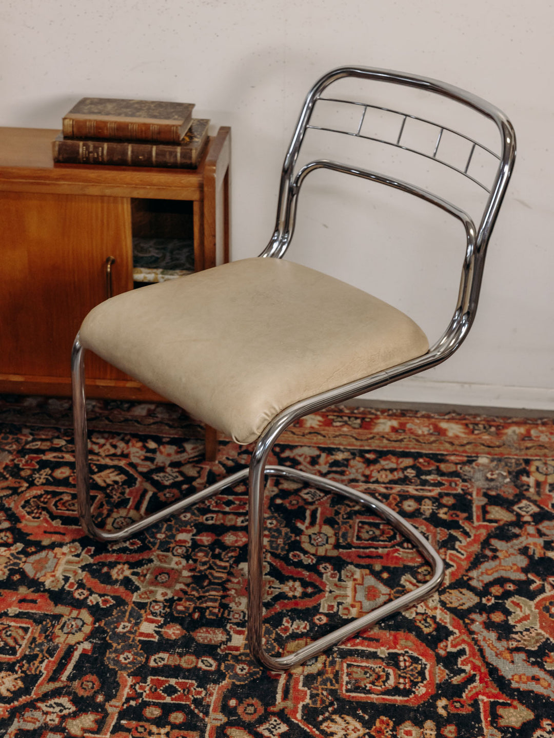 alma-chaise-chrome-1989-5