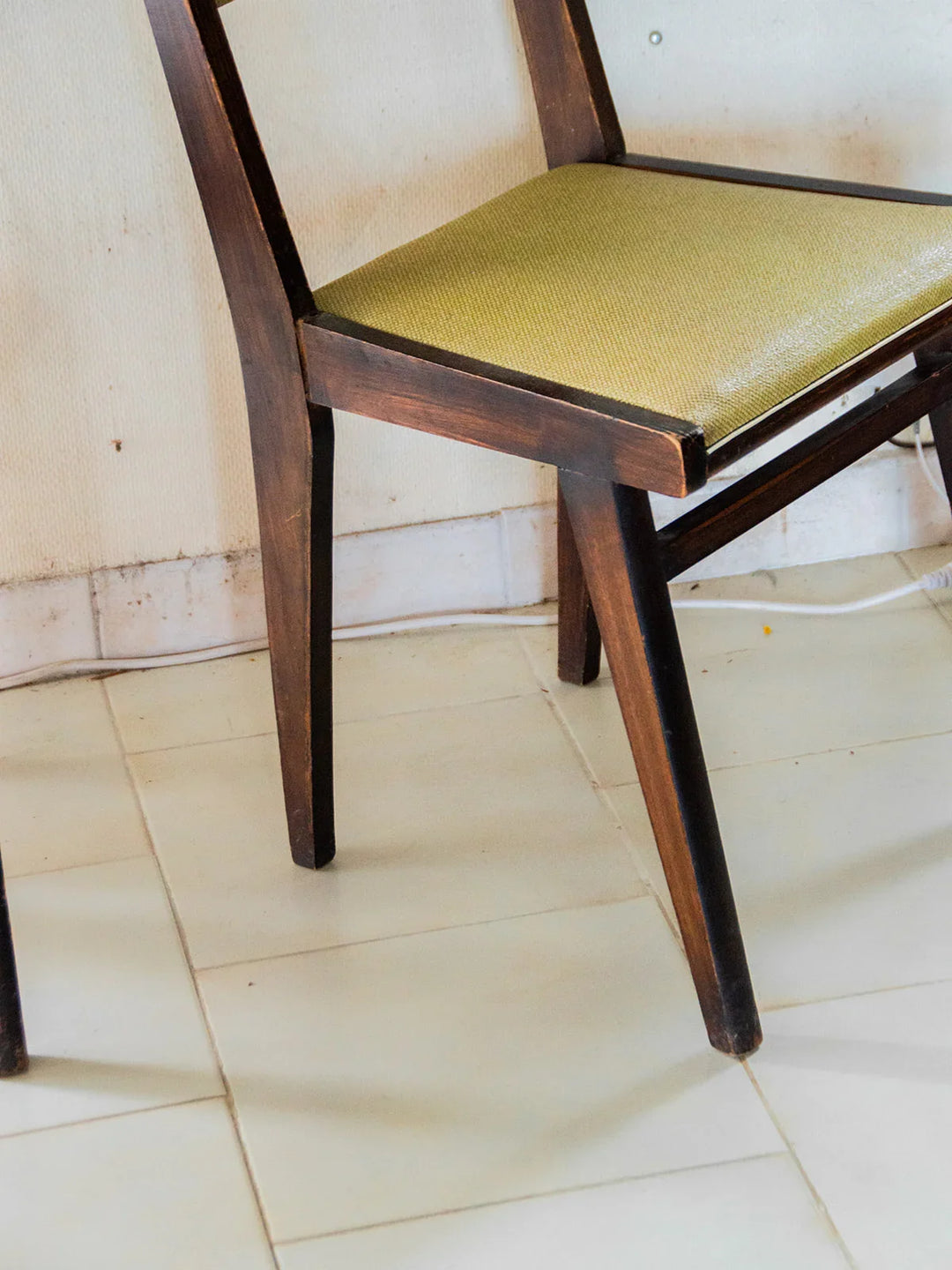 claude-chaise-bois-443-7