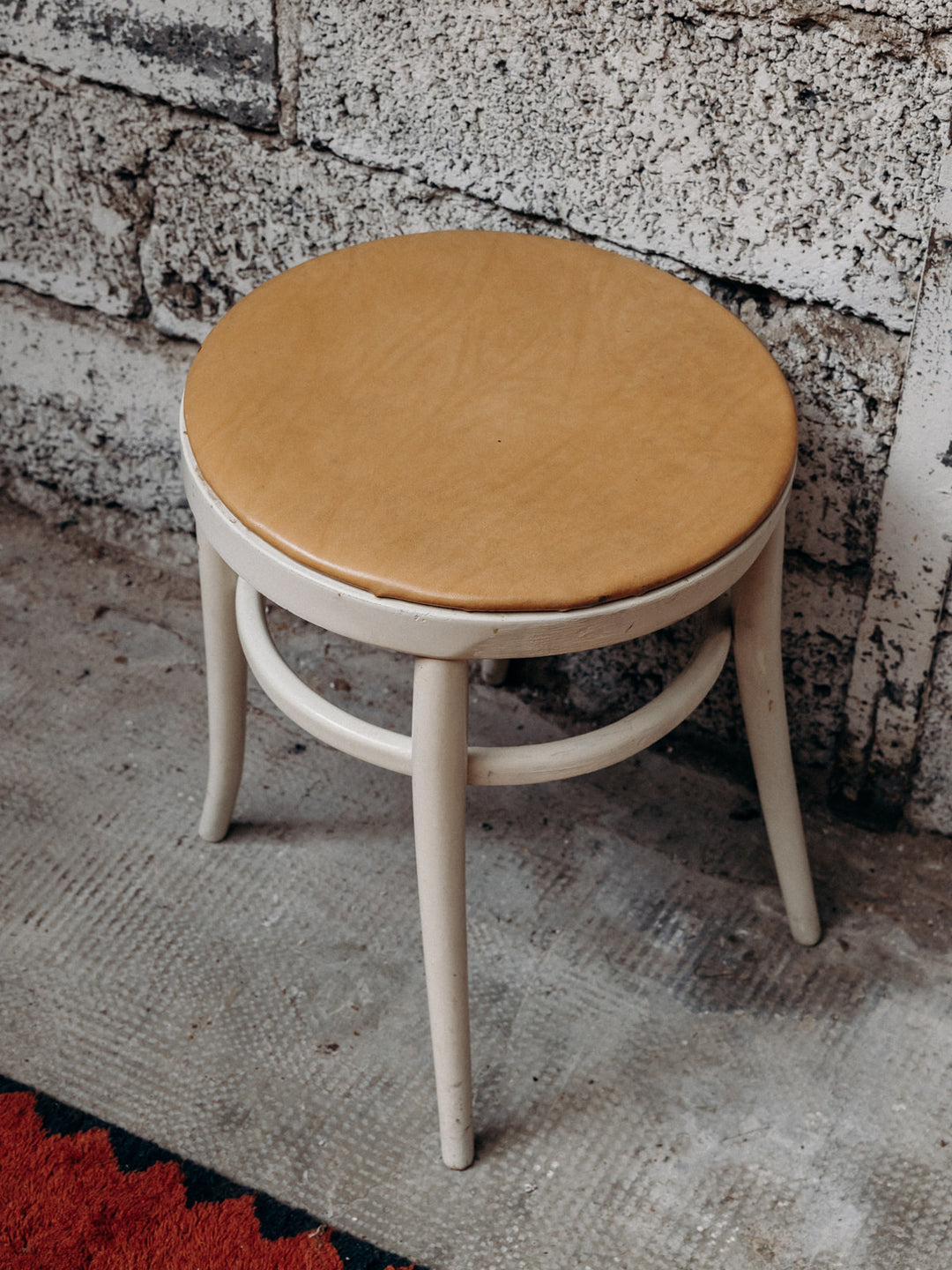 4U3A2456_Debongout-Alsace-08-07-25_031tabouret_0305.jpg