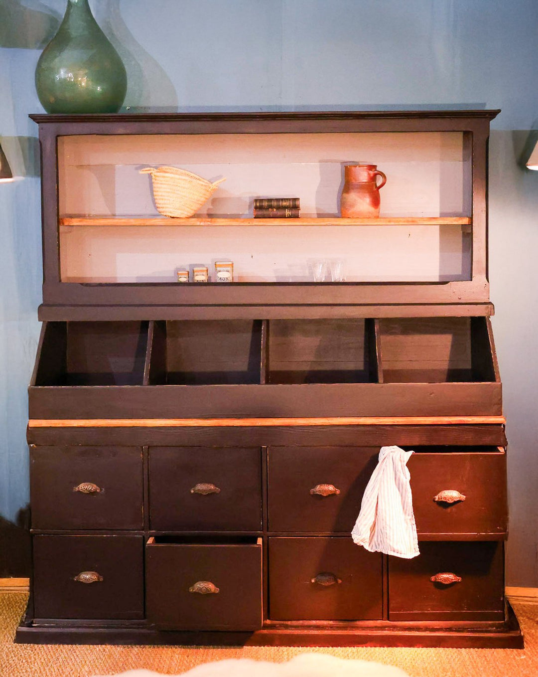 maximilien-vaisselier-noir-25-1