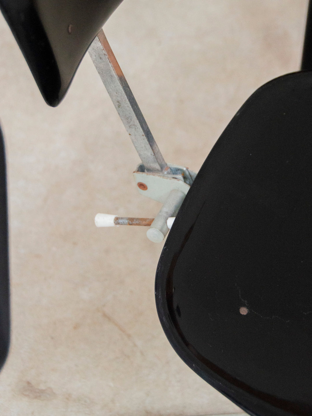 alma-chaise-metal-1185-7