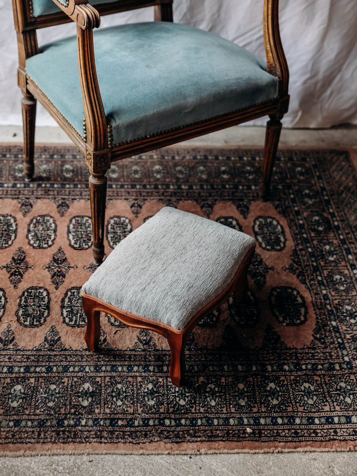 regis-tabouret-repose-pied-717-6