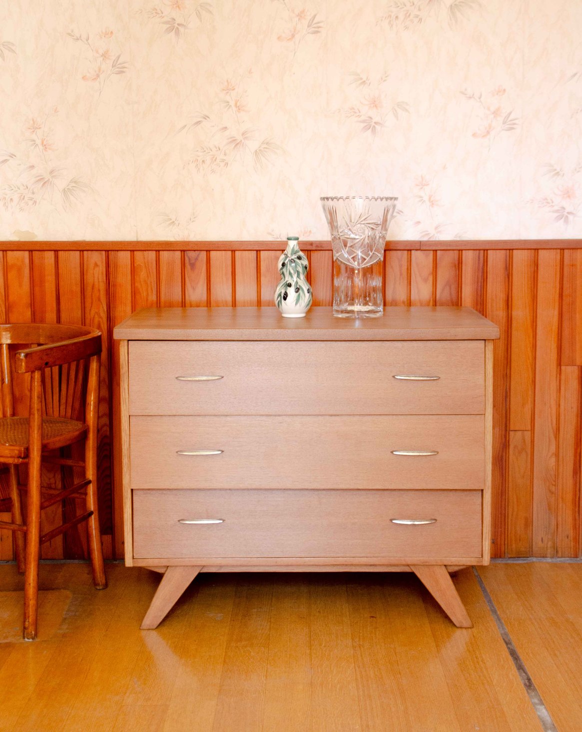Our vintage furniture and second-hand furniture