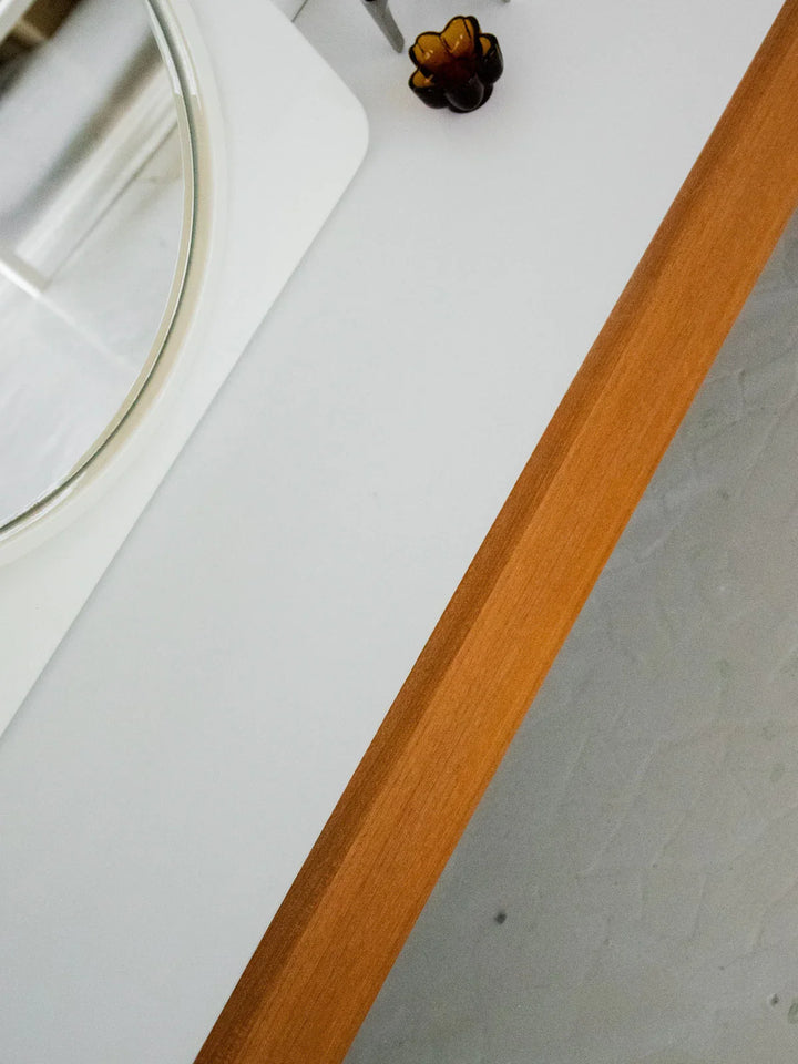 hanna-table-appoint-teck-827-6