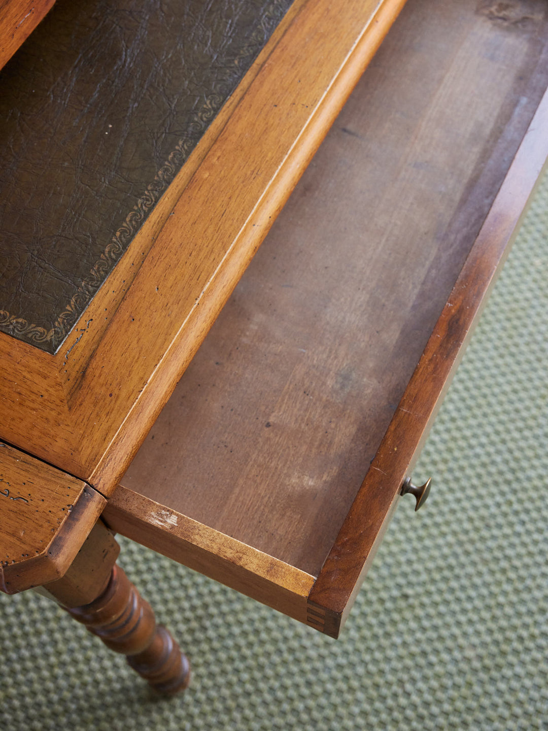 edouard-bureau-bois-1040-8