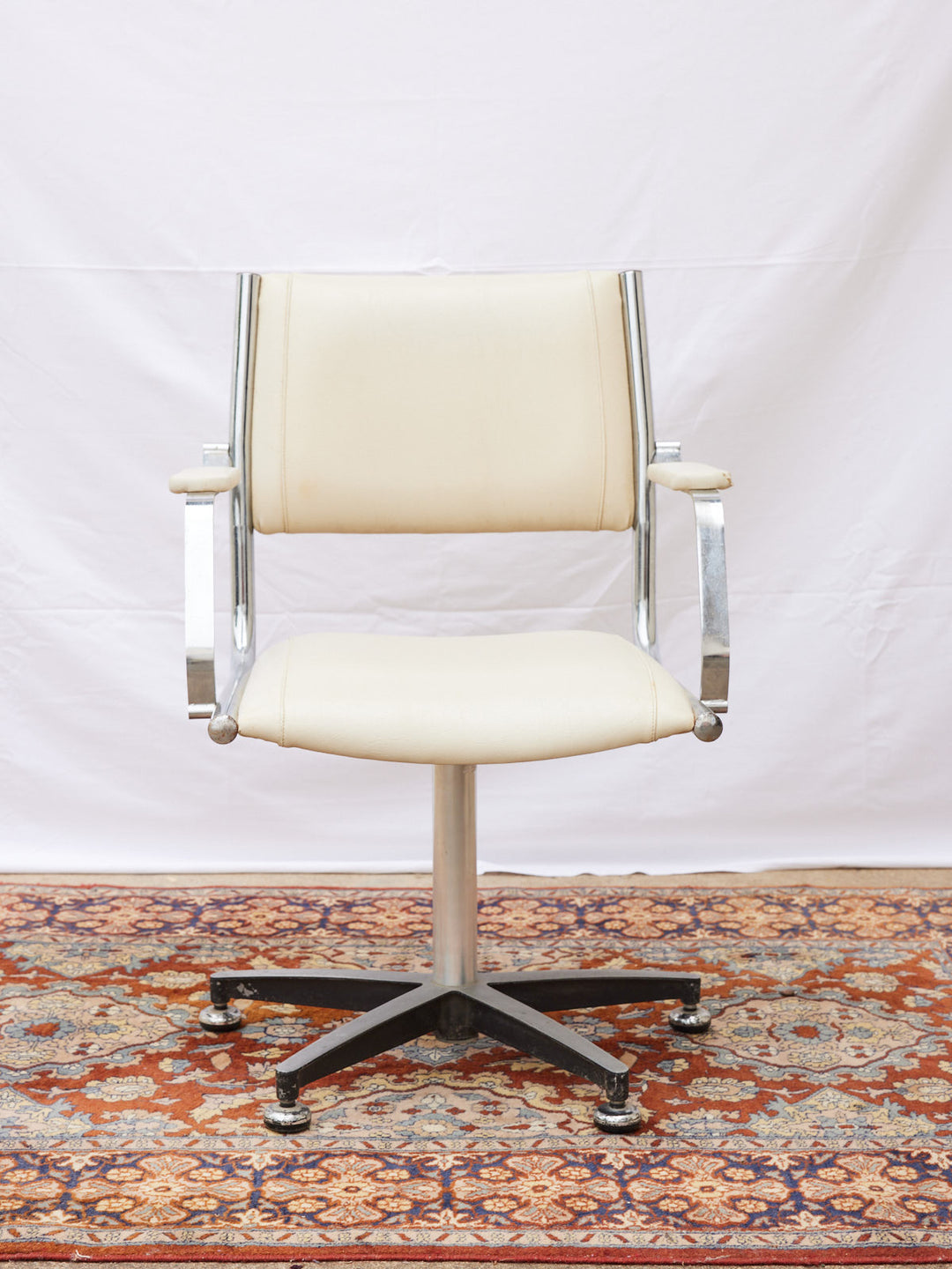 jakob-fauteuil-vintage-chrome-pivotant-1306-3