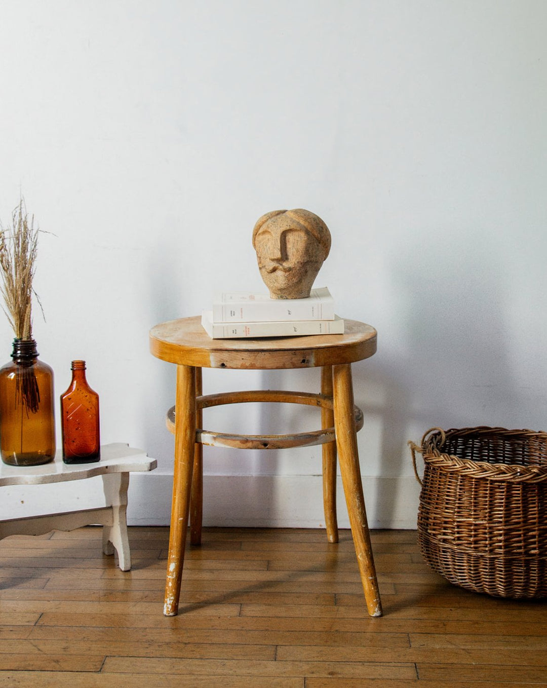 regis-tabouret-bois-581-1