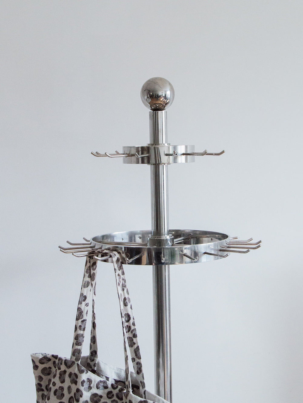 charlie-porte-manteaux-chrome-133-2