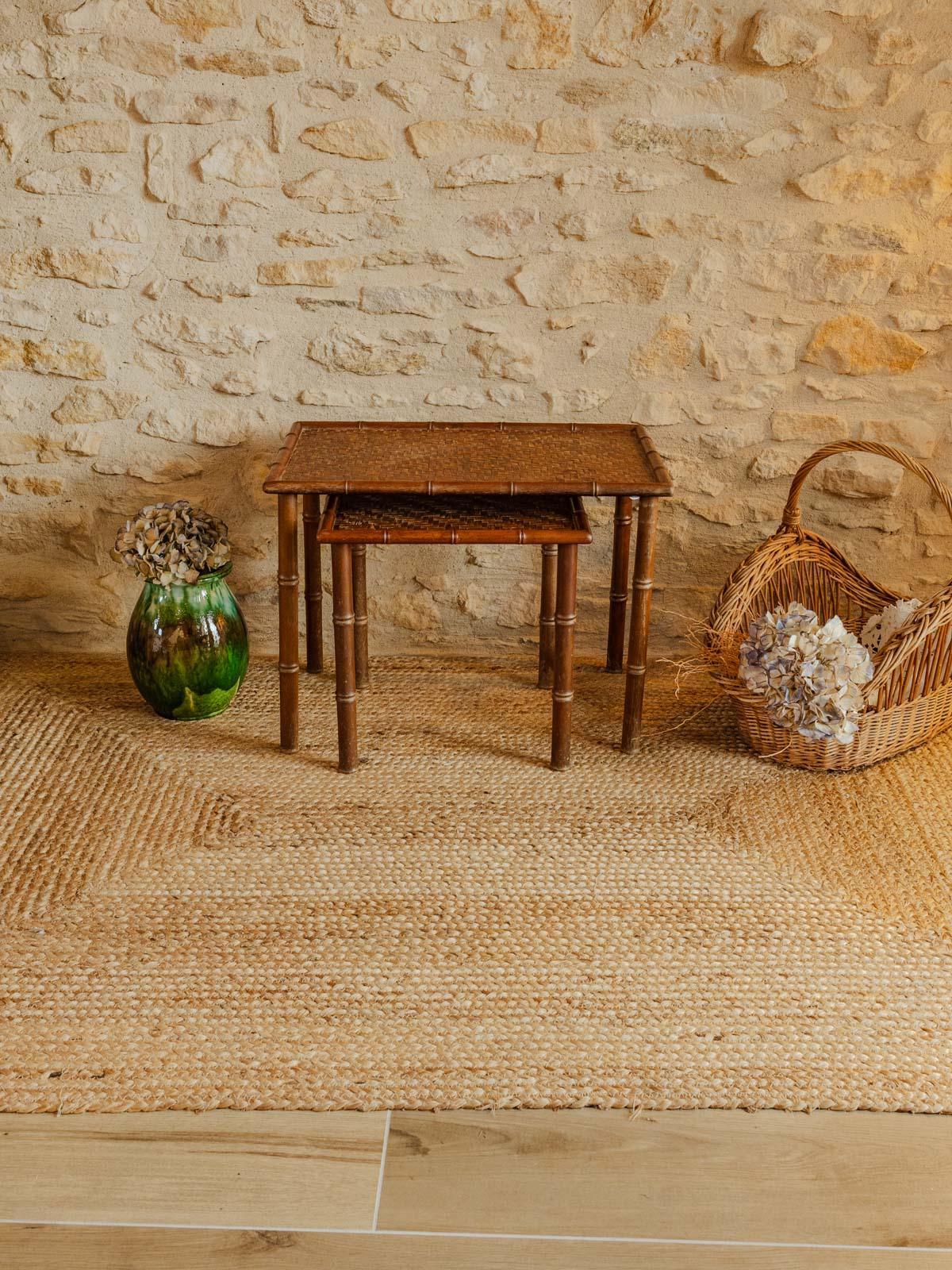 Barbara, the rattan nesting tables No. 101 – Debongout