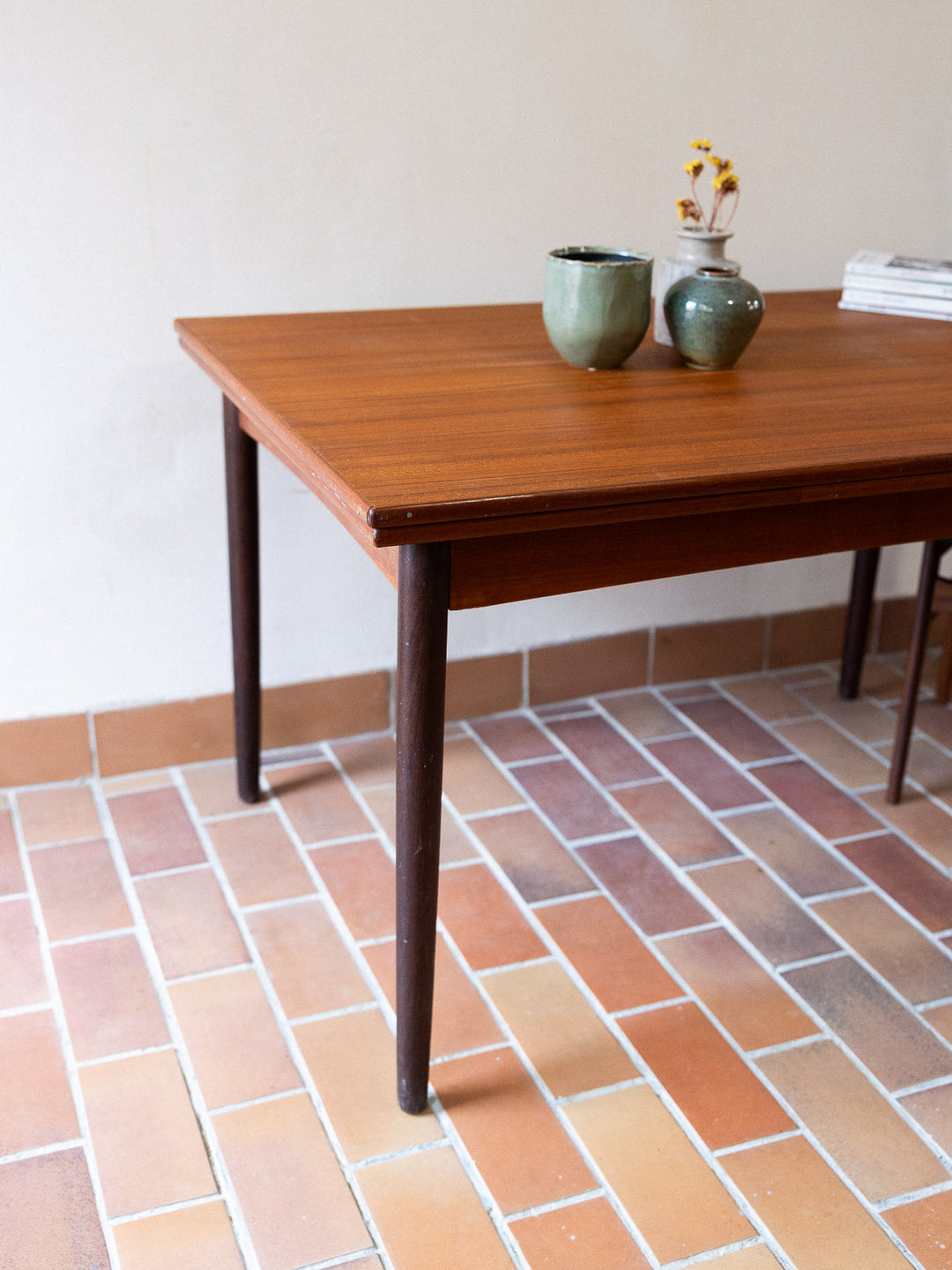 karla-table-a-manger-teck-massif-1235-7