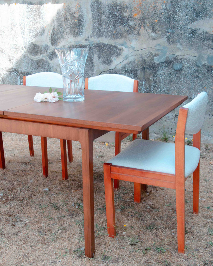 karla-table-a-manger-teck-scandinave-vintage-1228-4