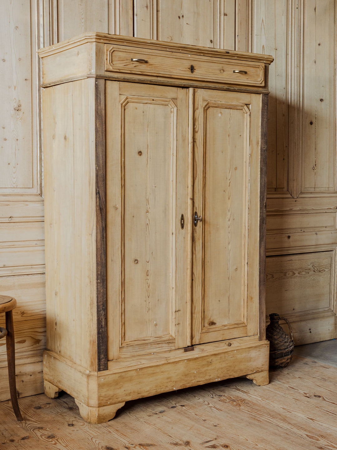 blandine-armoire-bois-439-3