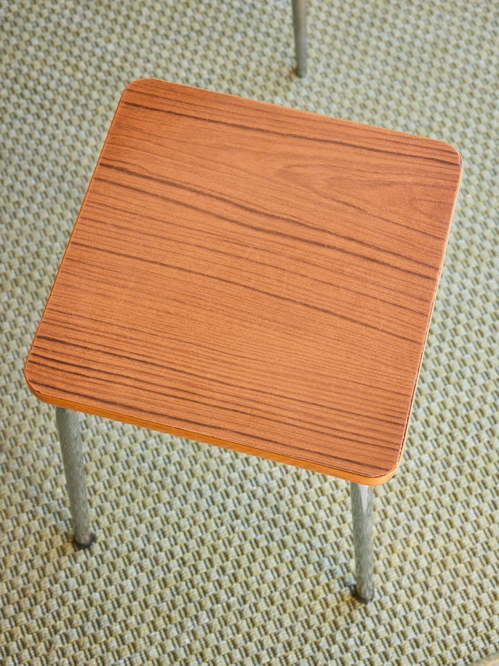 auguste-ensemble-table-et-chaises-formica-13-8
