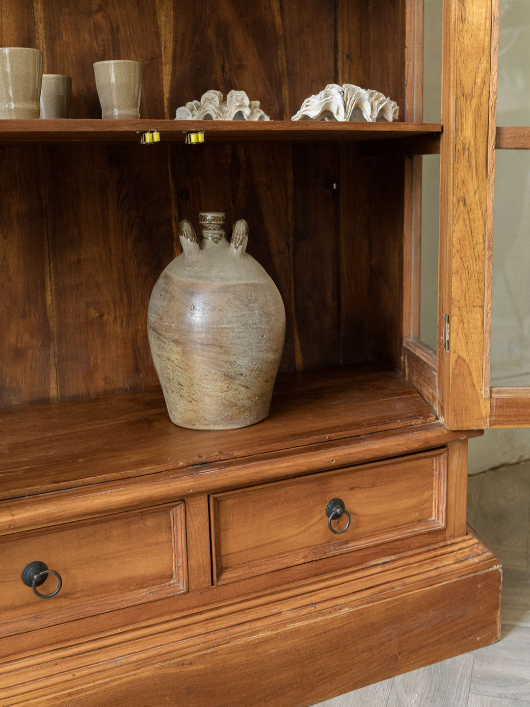 victoria-vitrine-bois-1280-8