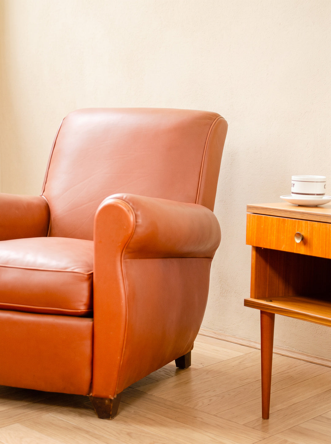 ernest-fauteuil-cuir-1641-7