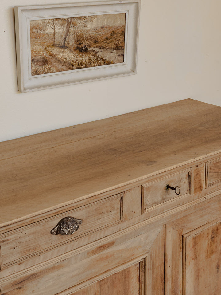 gilbert-buffet-noyer-667-7