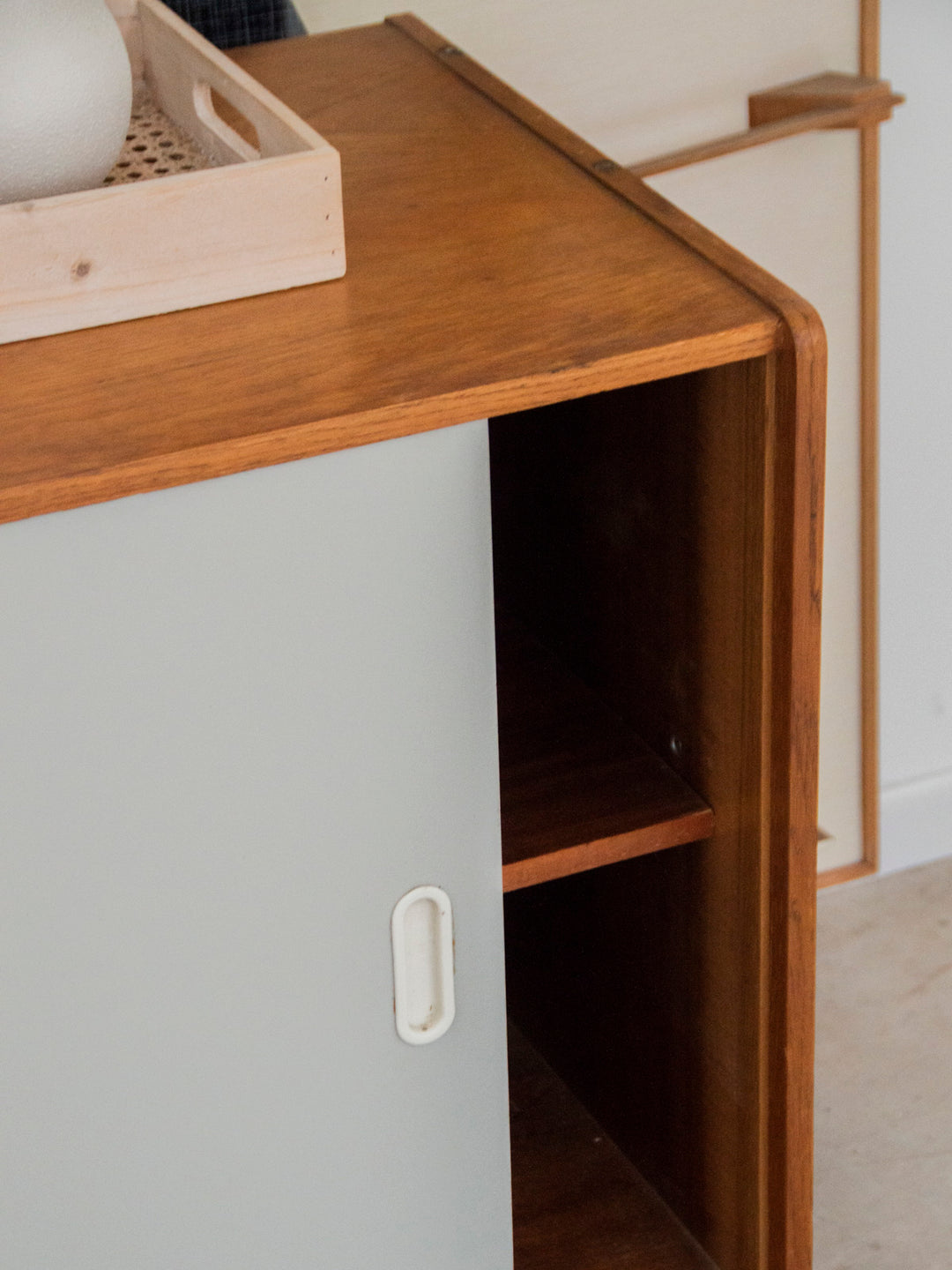 gustave-buffet-gris-493-6