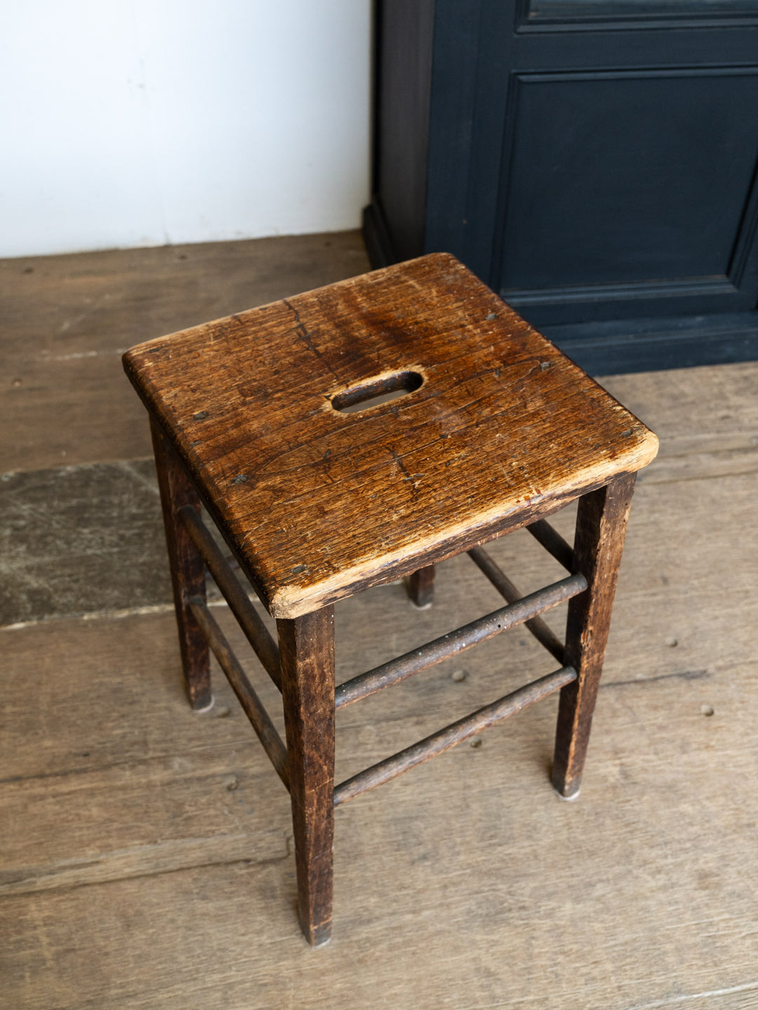 BD-101224-2-TABOURET-3.jpg