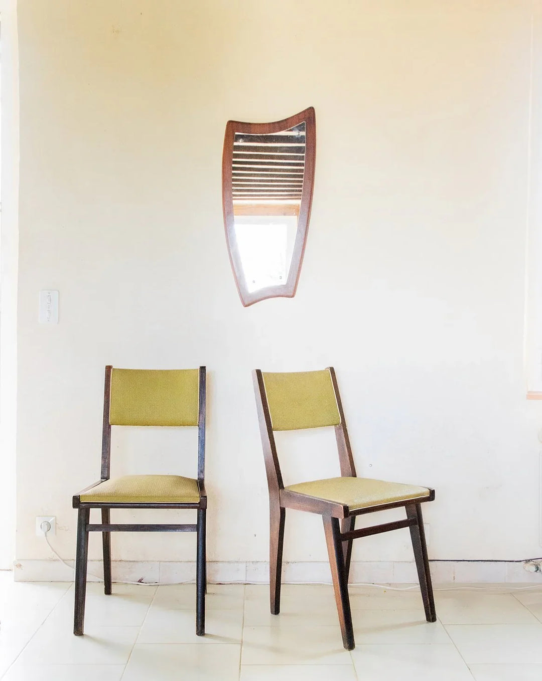 claude-chaise-bois-443-2