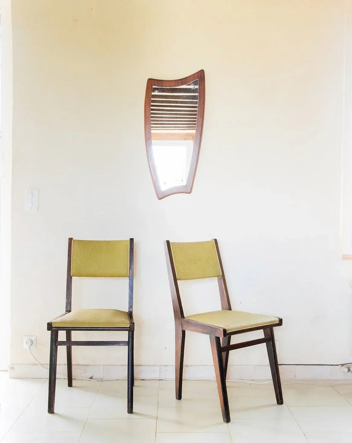 claude-chaise-bois-443-2