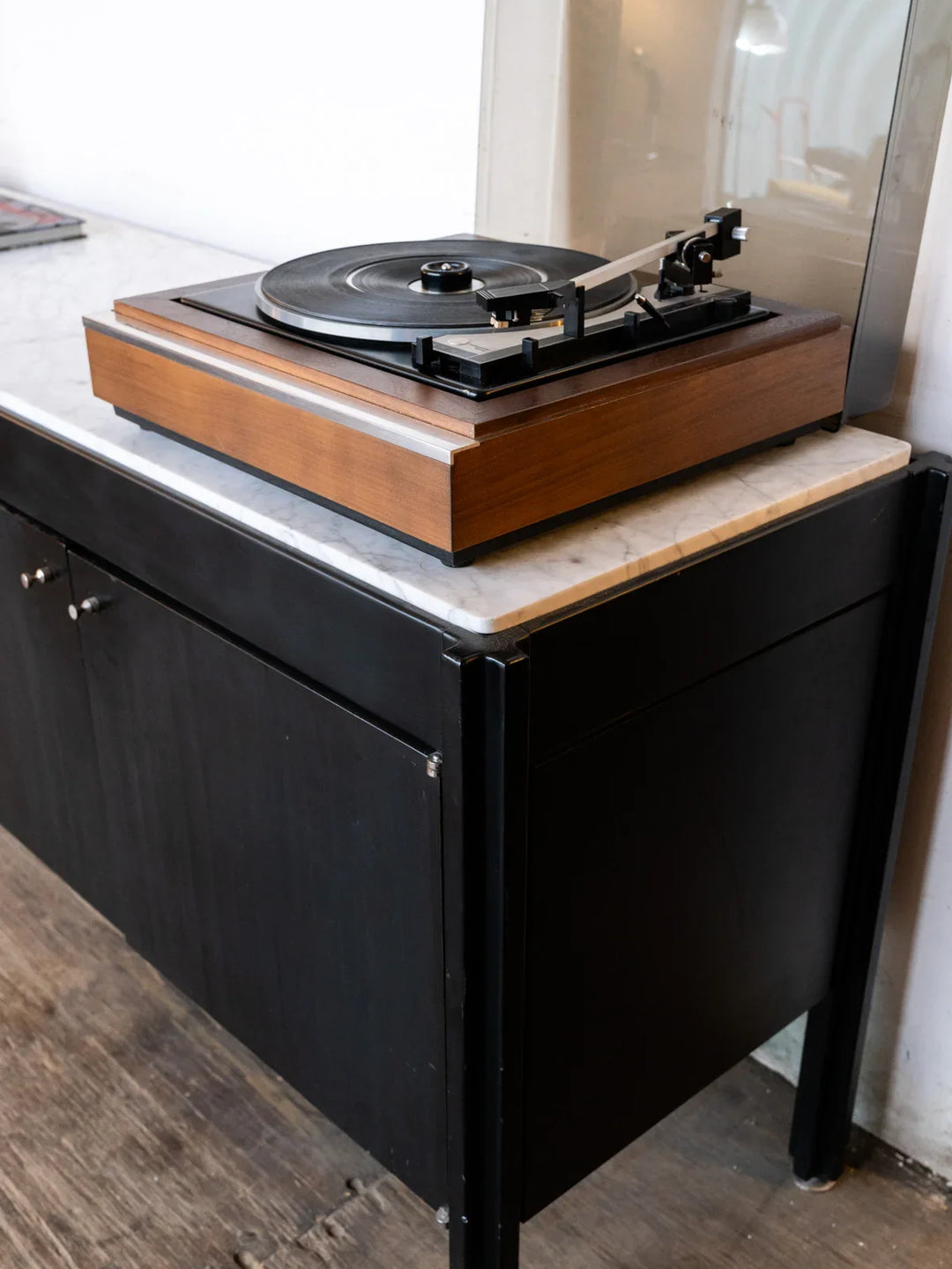 margaret-enfilade-bois-marbre-46-3