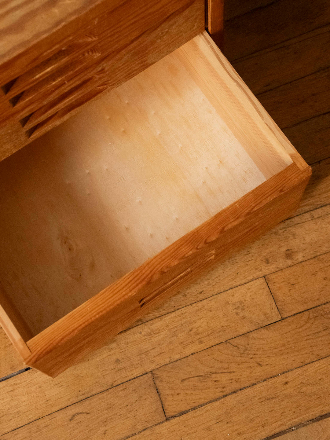 maia-table-chevet-bois-1564-8