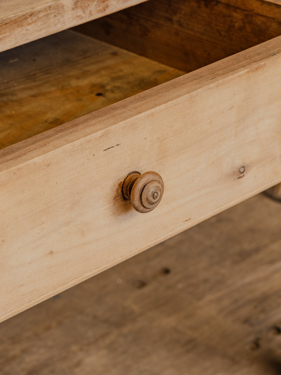 leonie-table-basse-noyer-326-7