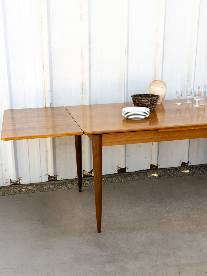 karla-table-a-manger-teck-1218-5
