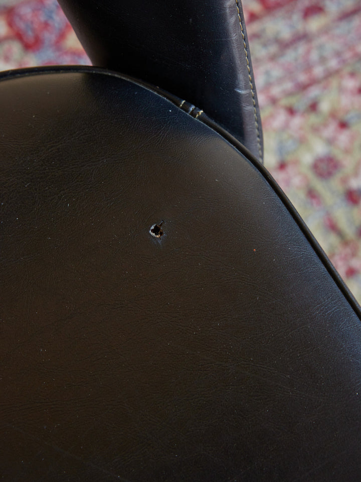 alma-paire-chaises-skai-1580-6