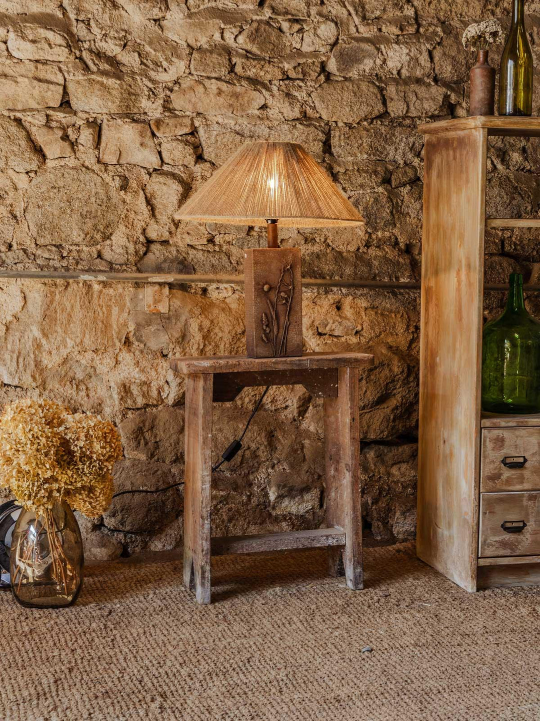 suzanne-lampe-à-poser-beton-540-4