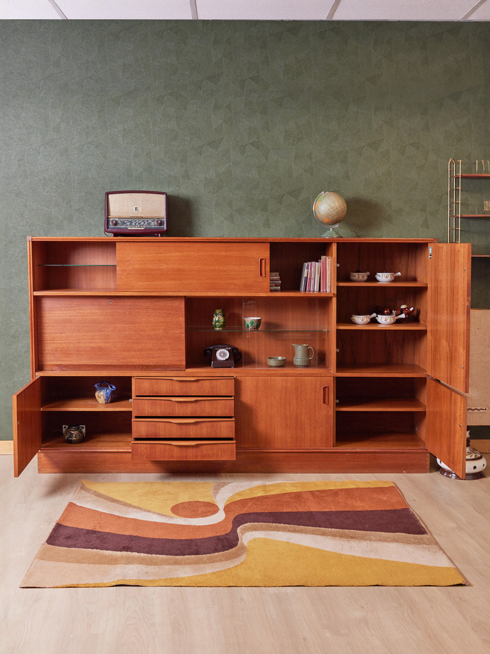 victoria-vitrine-bois-132-2