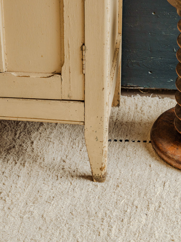 blandine-armoire-pin-205-11