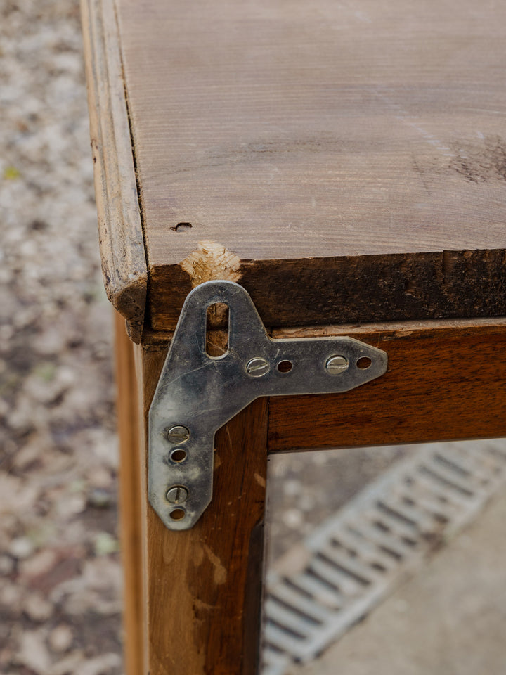 victoria-vitrine-noyer-103-10