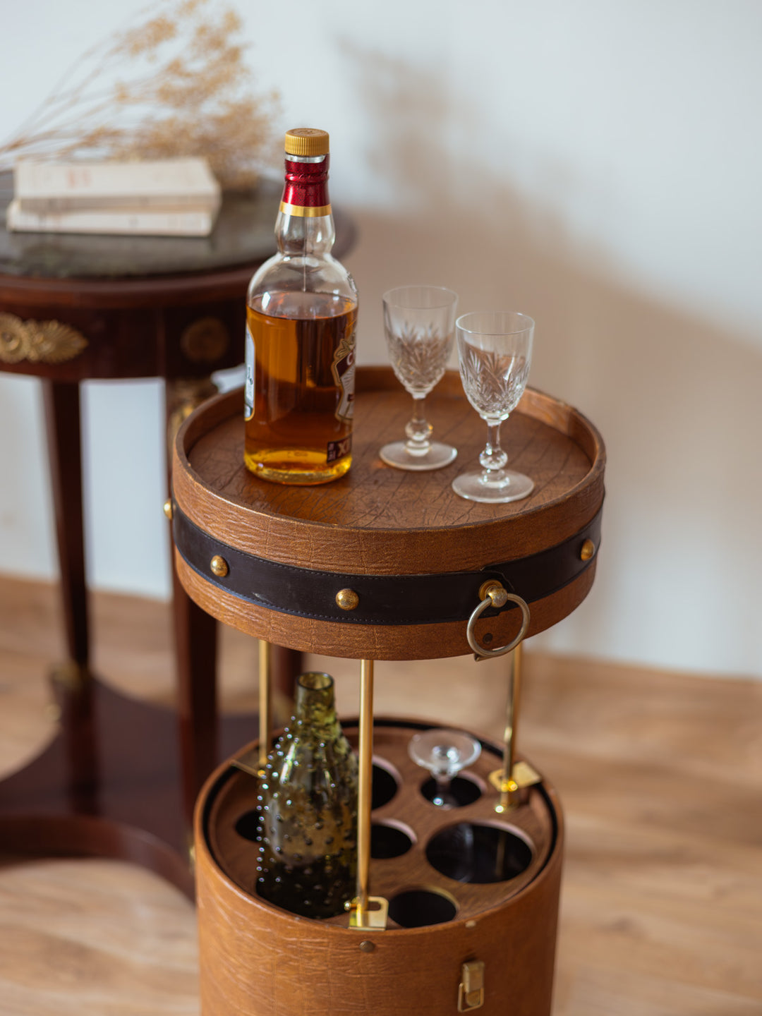 quentin-bar-cuir-49-3