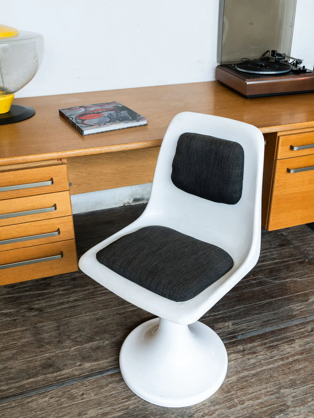 alma-chaise-plastique-662-7