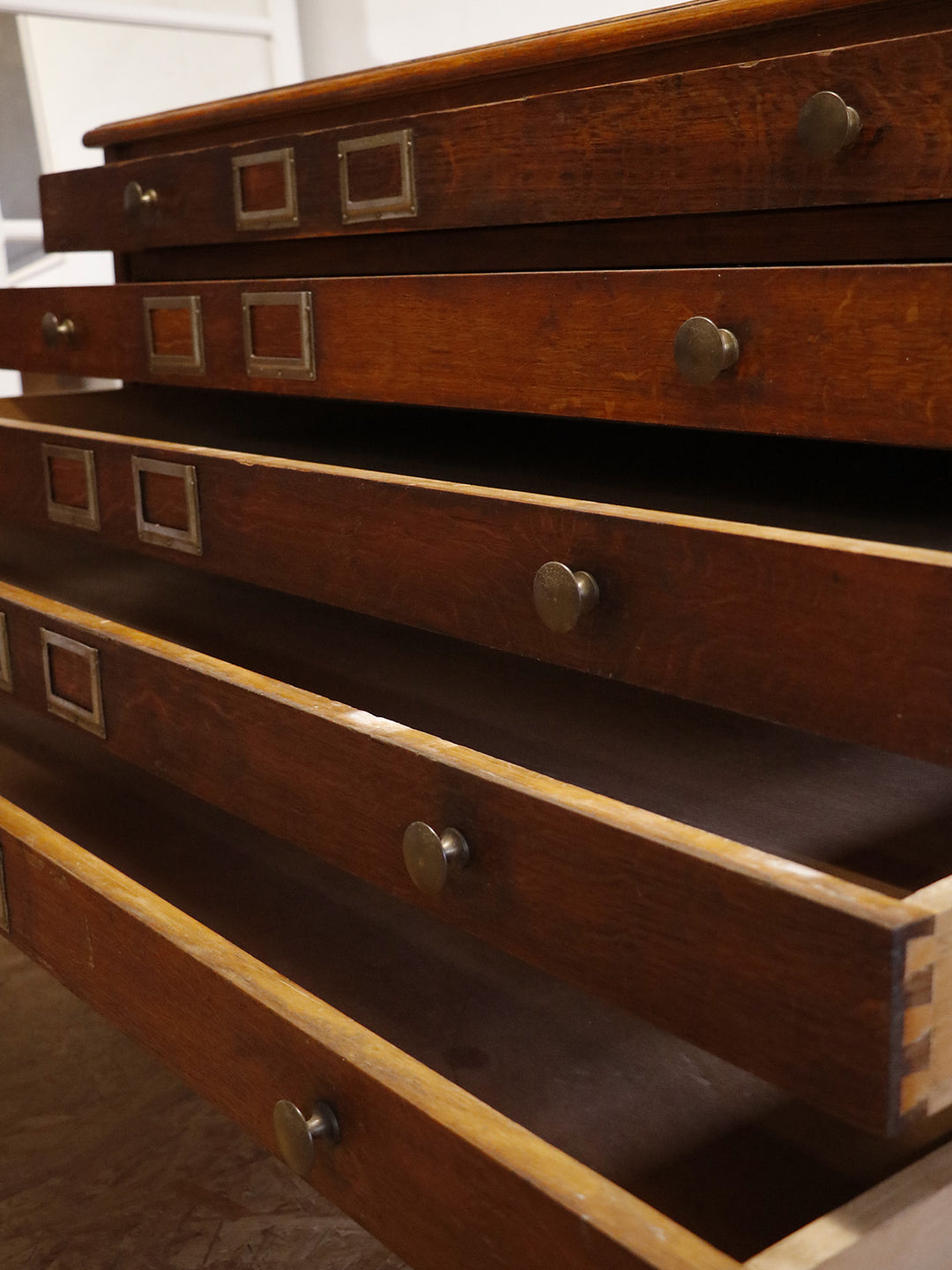 fernand-meuble-metier-chene-174-7