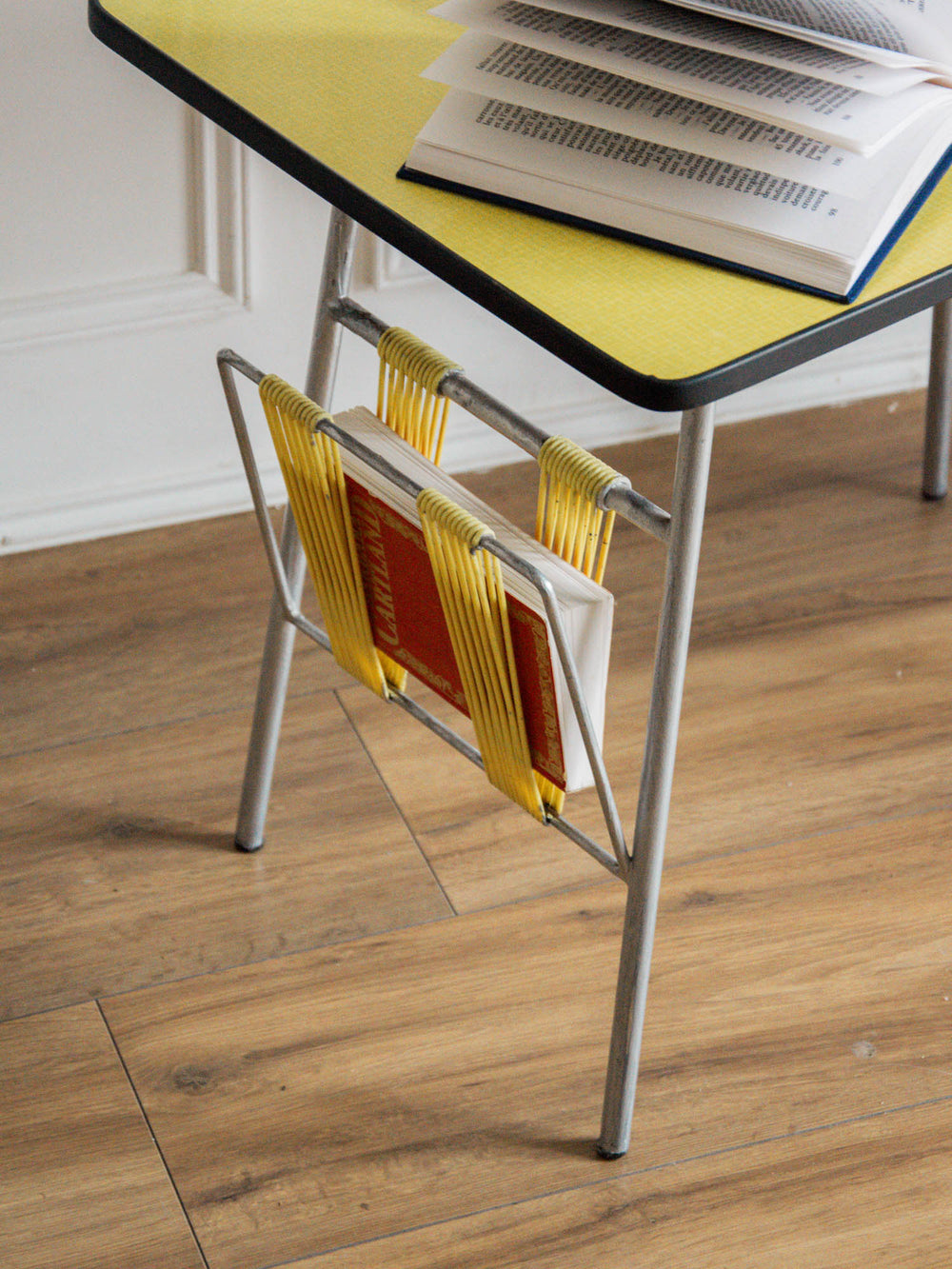 hanna-table-appoint-formica-615-2