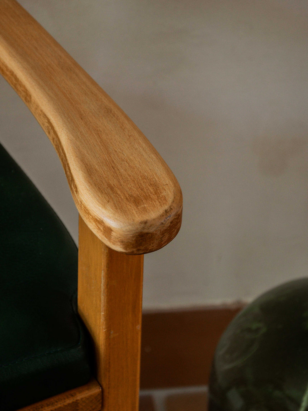 ernest-fauteuil-skaï-125-7