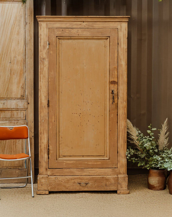 blandine-armoire-pin-170-1