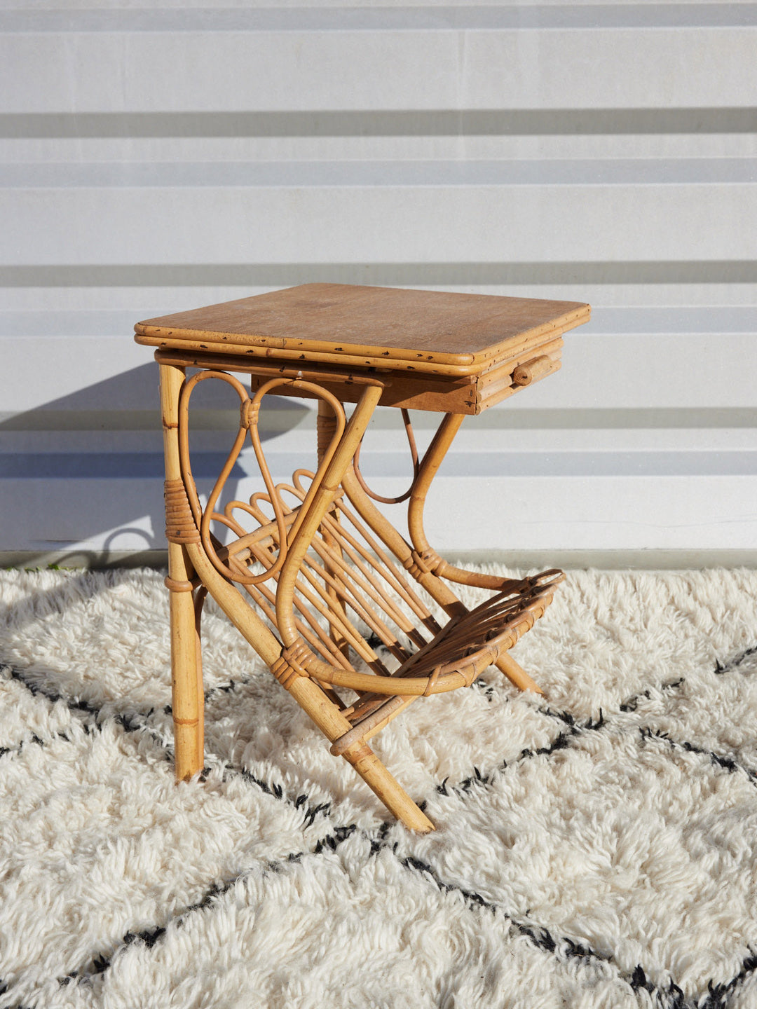 francine-table-appoint-rotin-vintage-1596-3