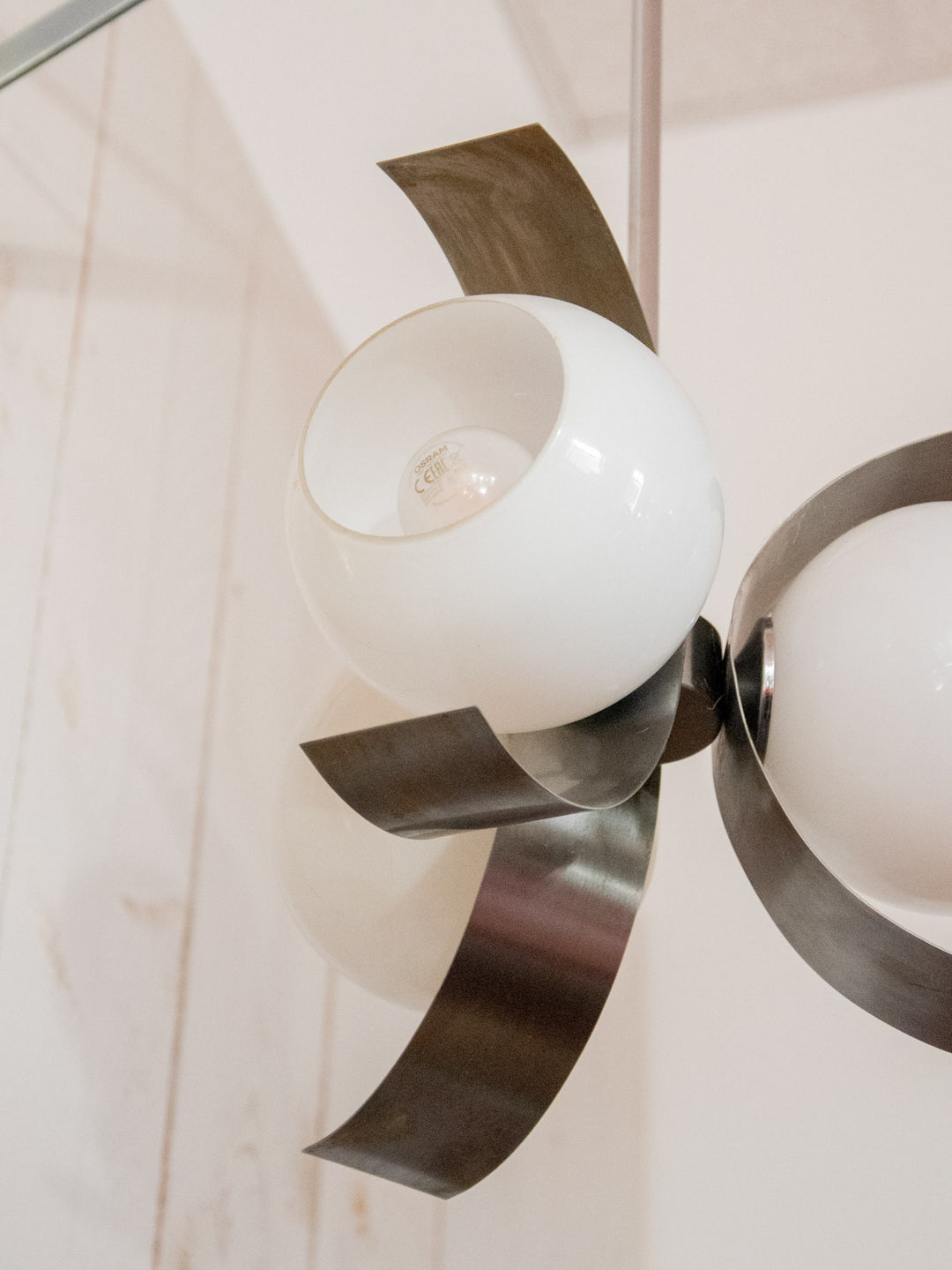 sonia-suspension-metal-239-8