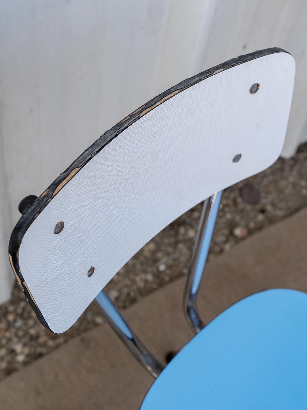 ange-ensemble-table-et-chaises-formica-26-20