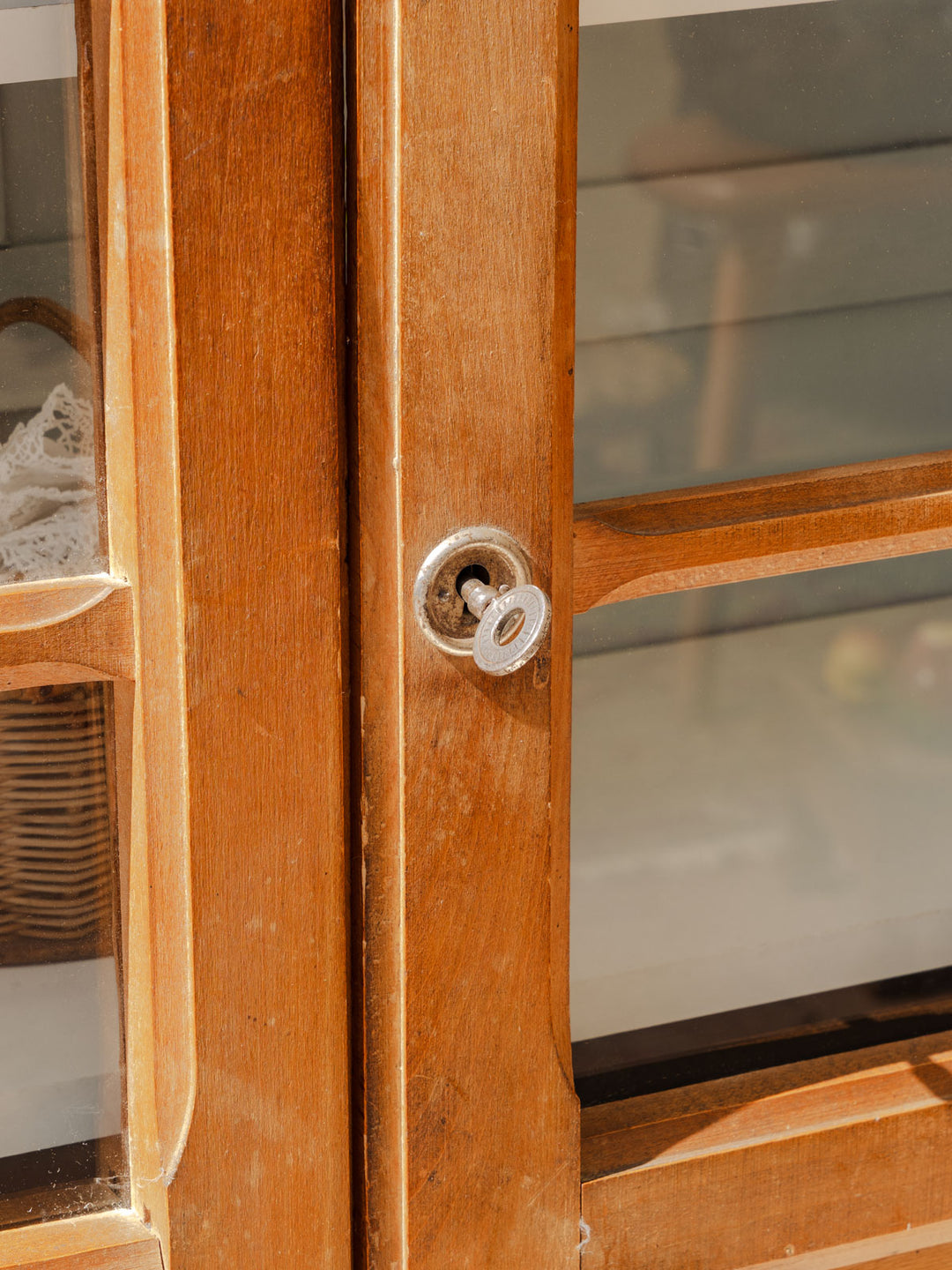 victoria-vitrine-hêtre-218-7