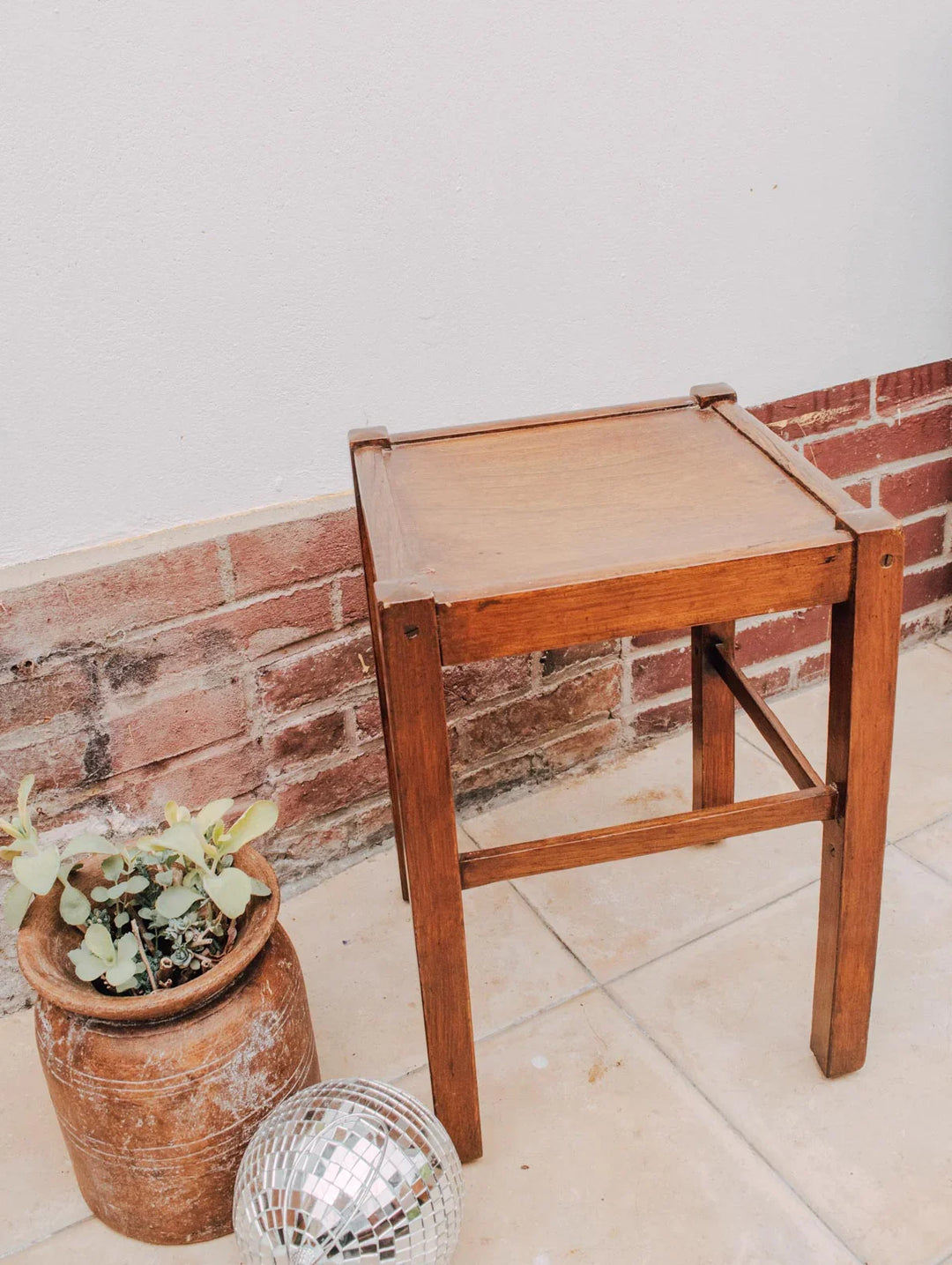 regis-tabouret-bois-543-4