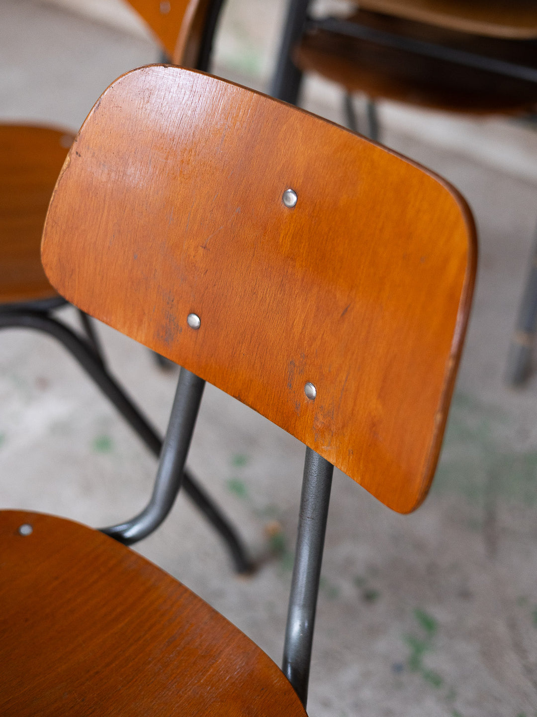 alma-chaise-bois-industrielle-2045-7