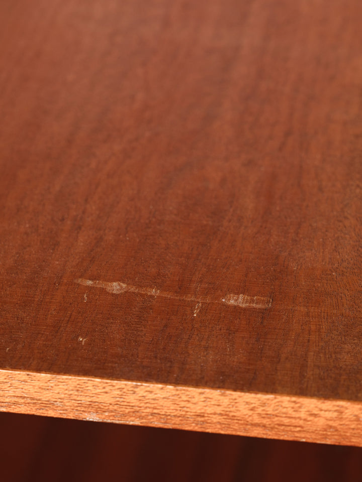19Armoire1950.jpg