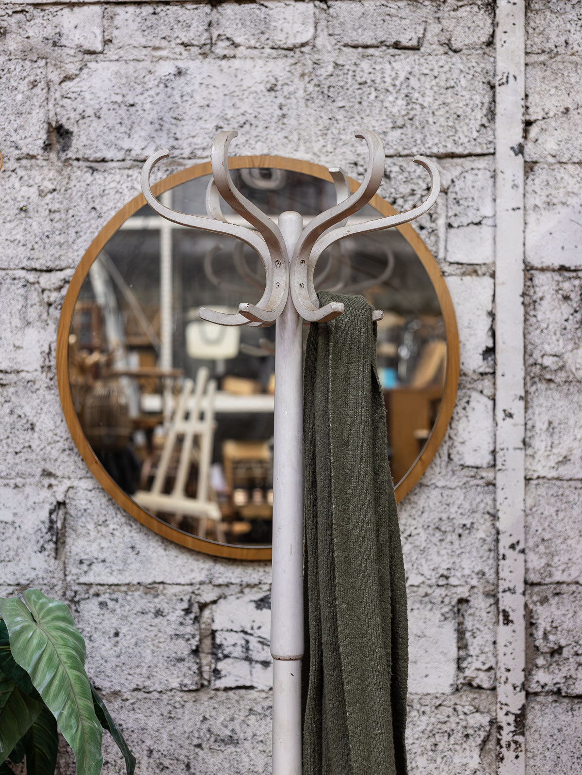 charlie-porte-manteau-bois-baumann-457-2
